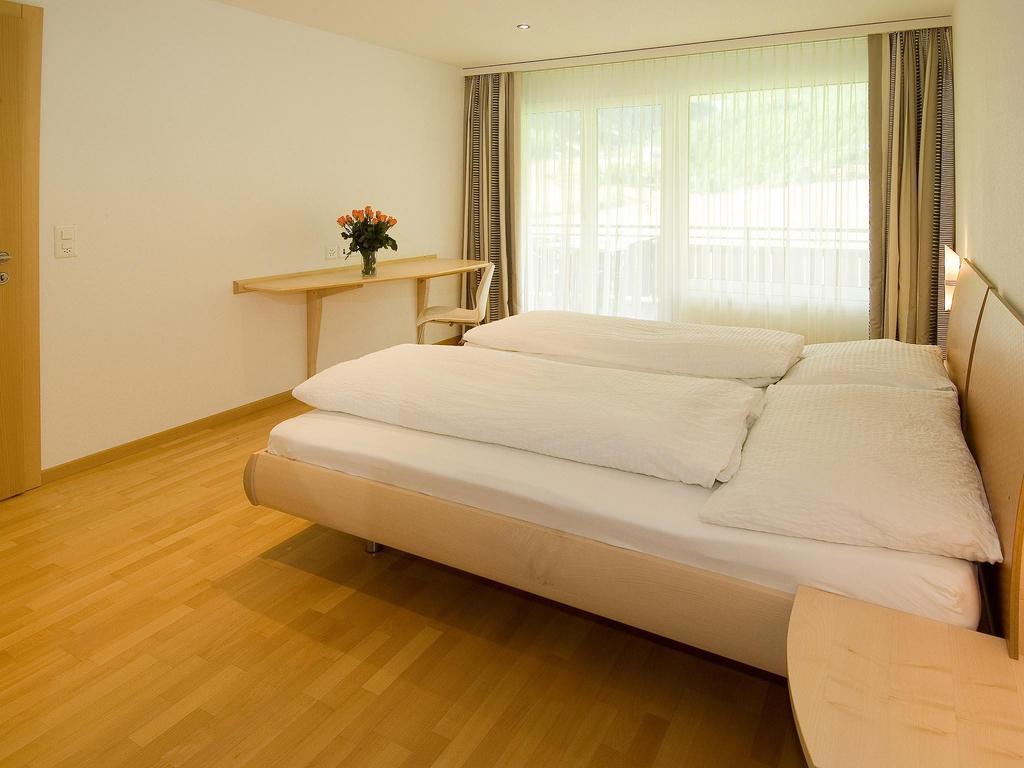 Dolce Vita Saas-Fee Quarto foto